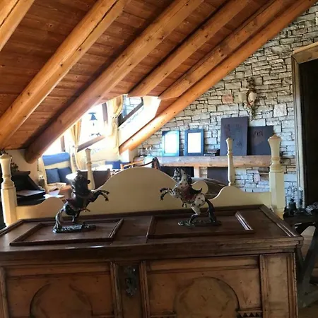 Holiday Home Via Paganini 아지아고